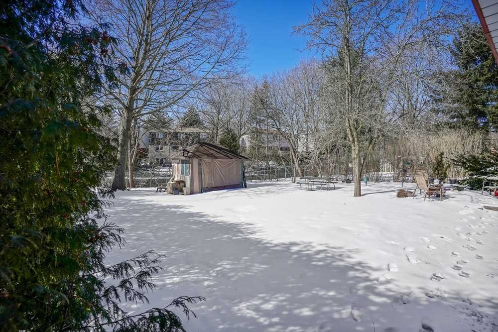 208 Glen Oak Dr