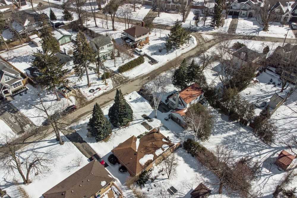 208 Glen Oak Dr