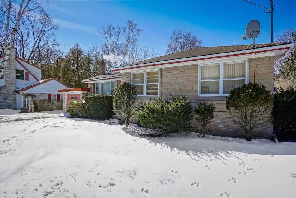 208 Glen Oak Dr