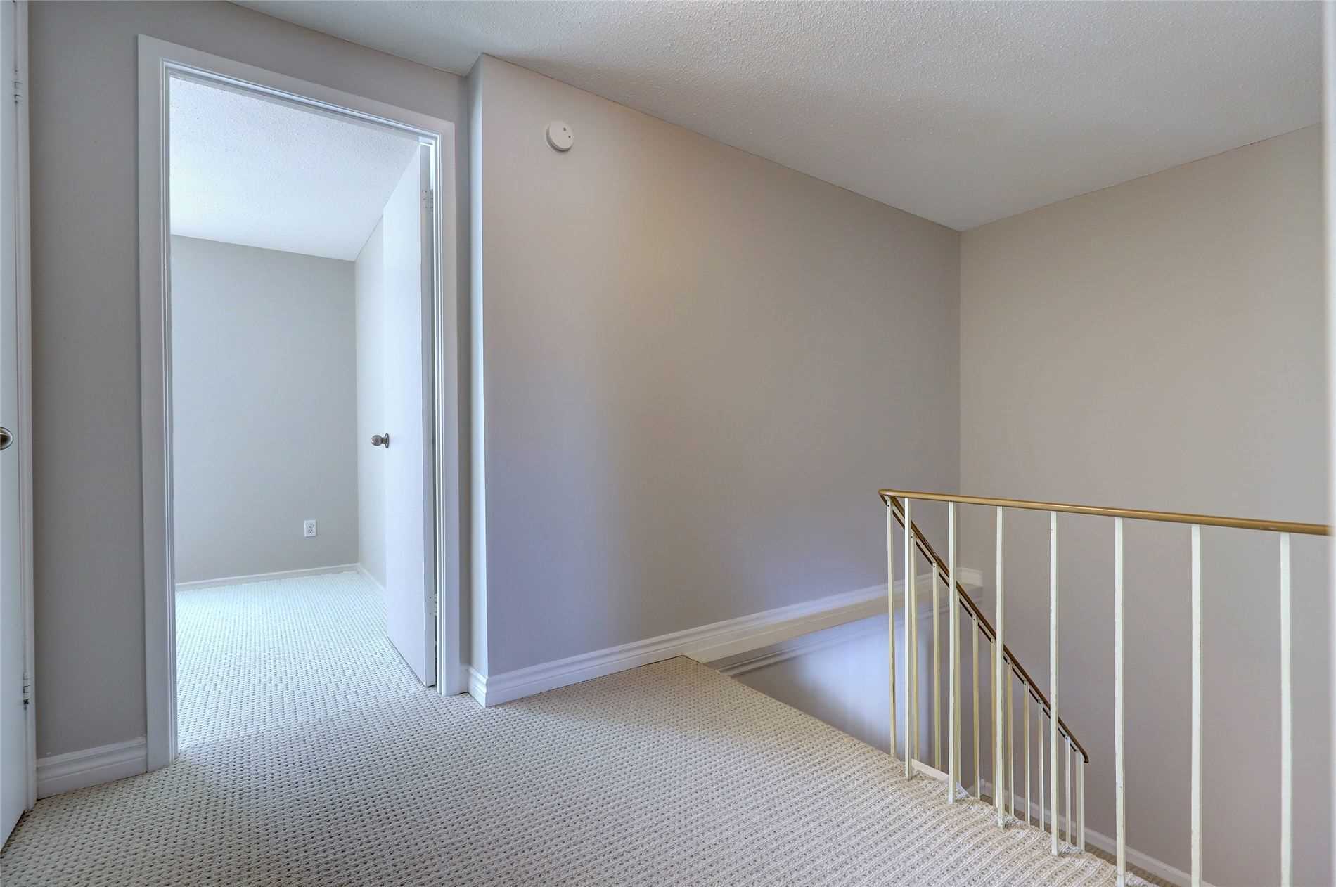 Listing W5521310 - Large Photo # 15