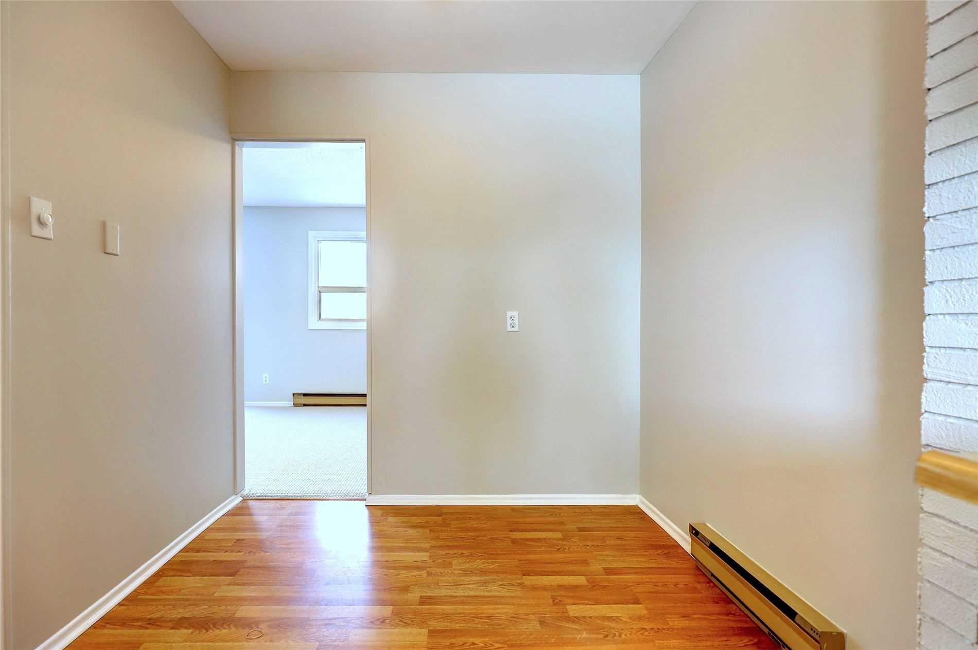 Listing W5521310 - Large Photo # 13