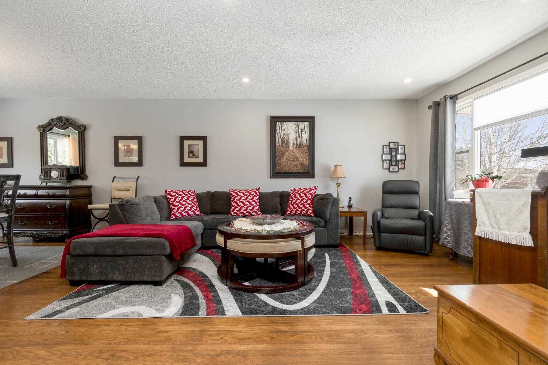 Listing W5521629 - Large Photo # 5
