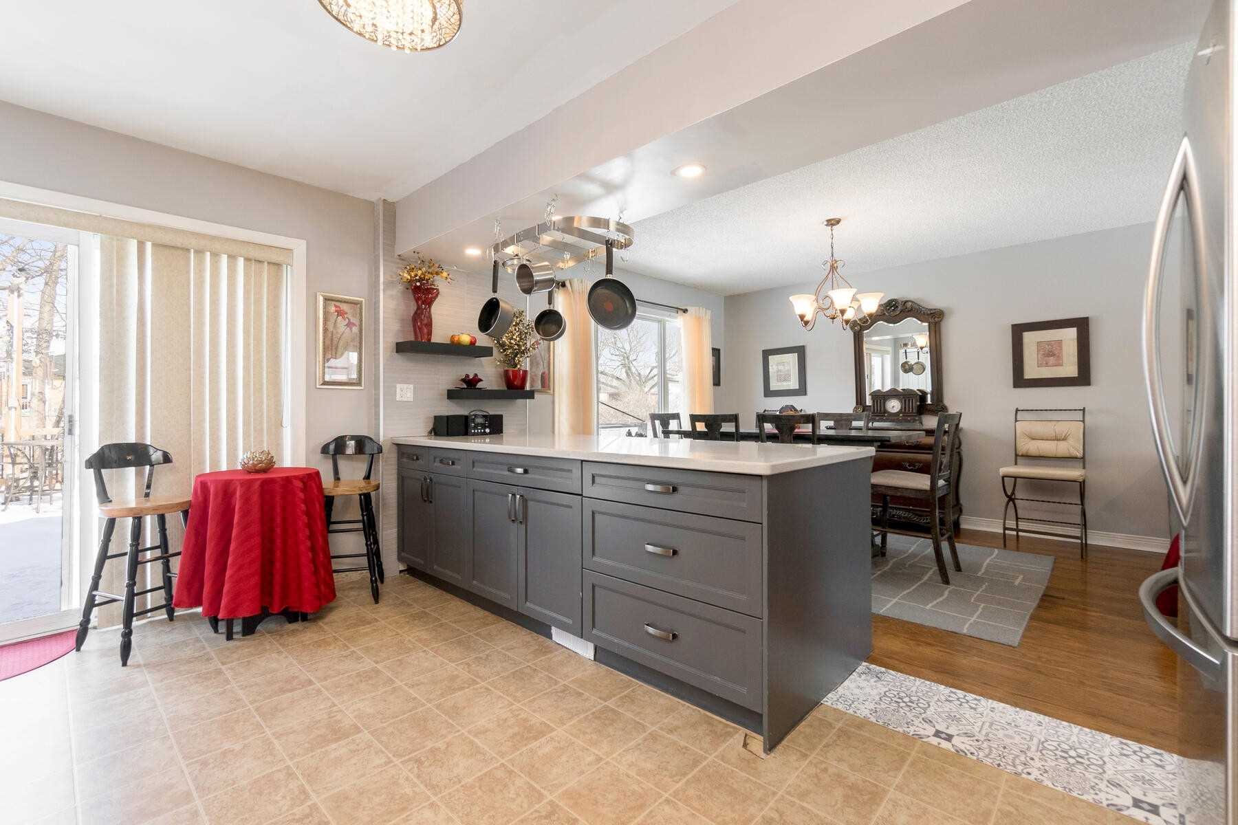 Listing W5521629 - Large Photo # 12