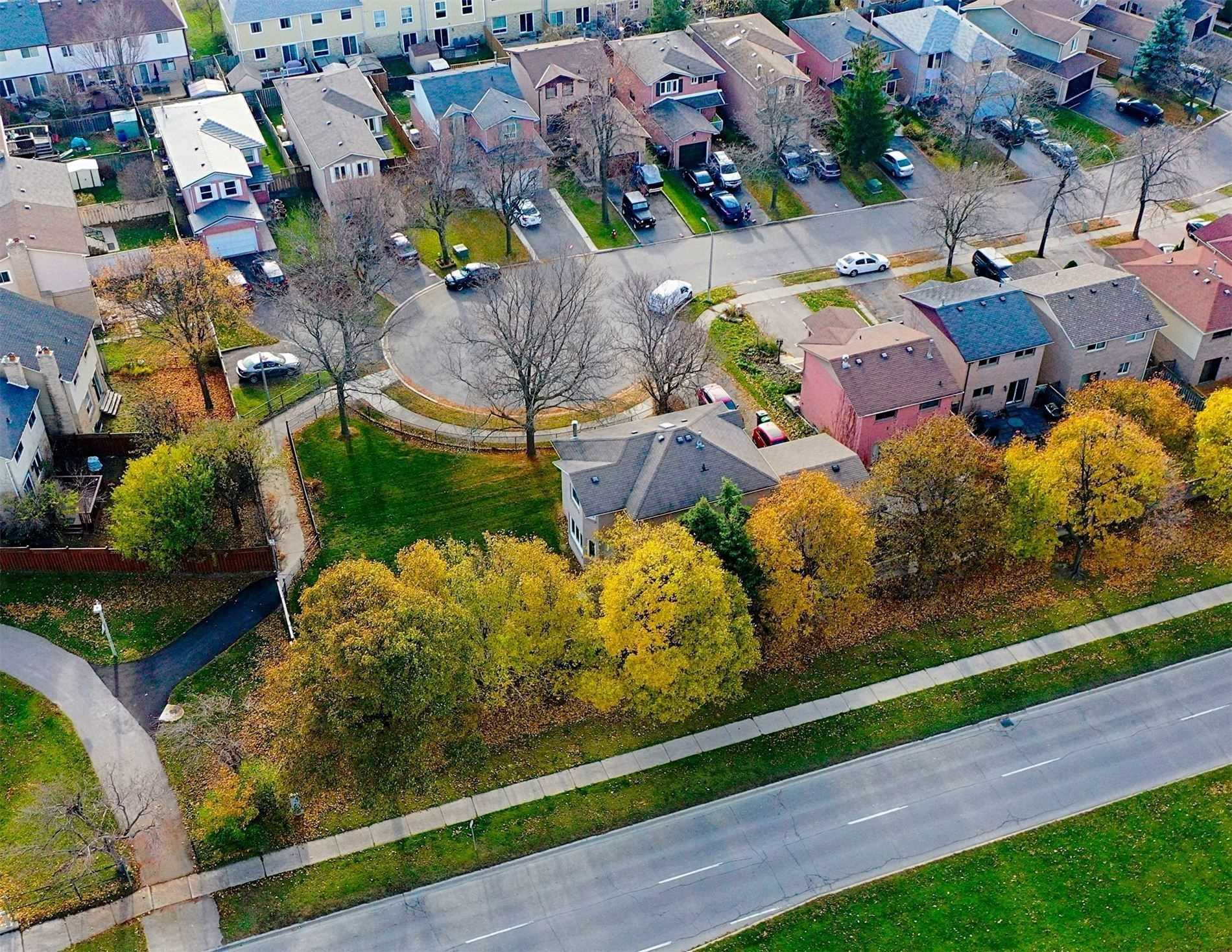 28A Steven Crt