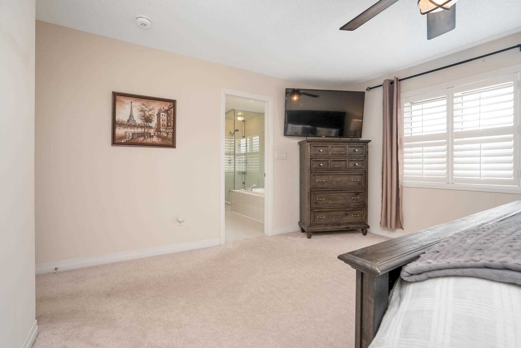 9 Porter Dr