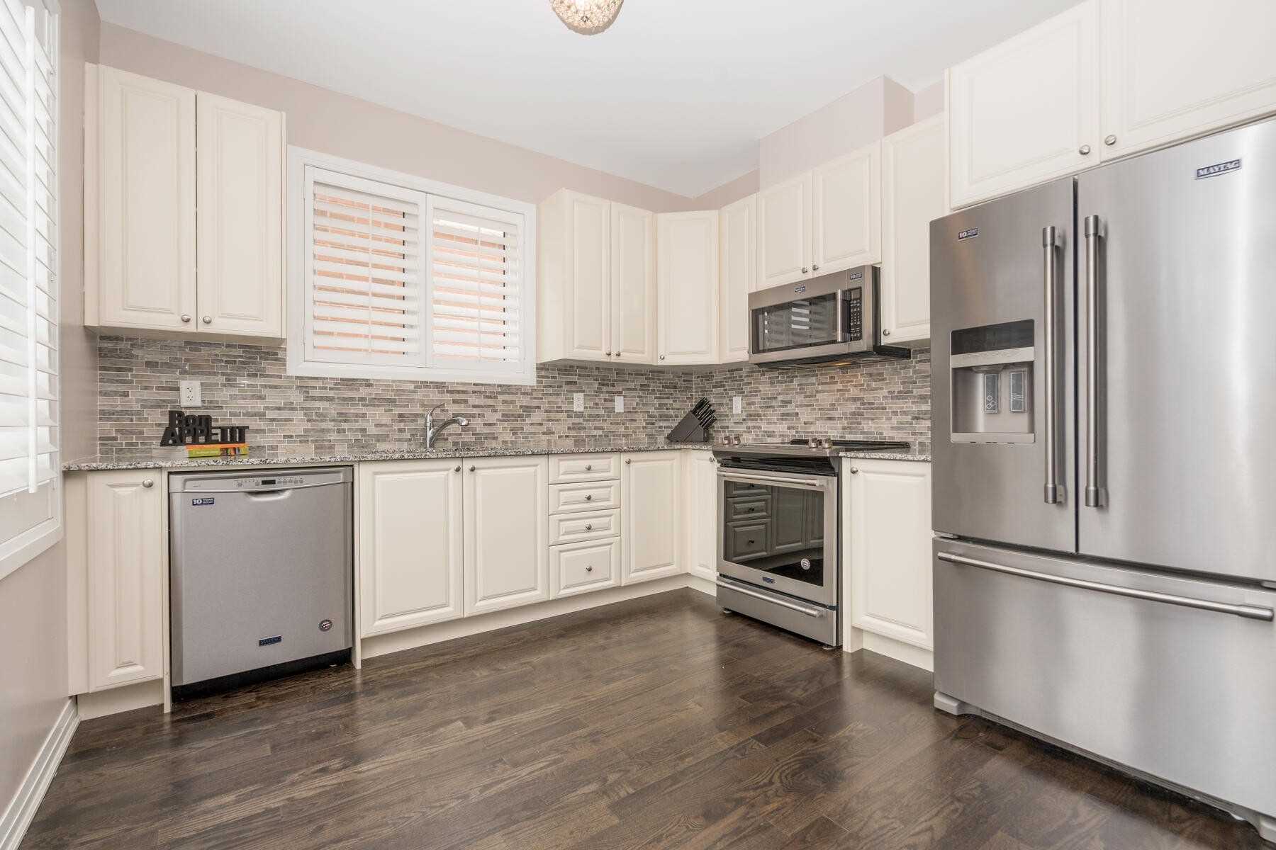 9 Porter Dr