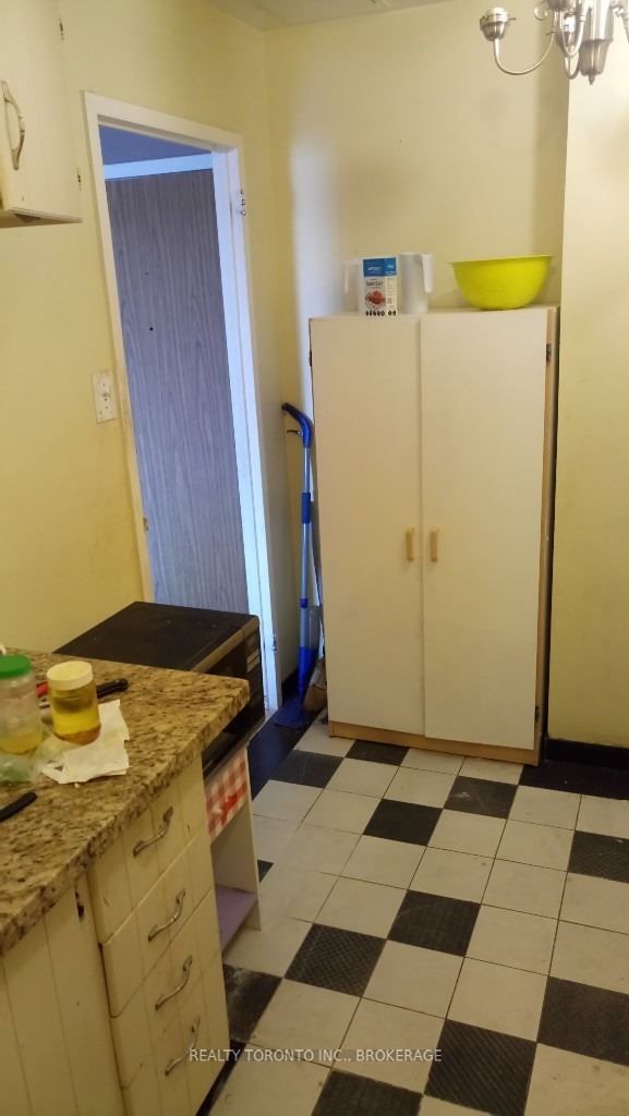 Listing W5523376 - Large Photo # 12