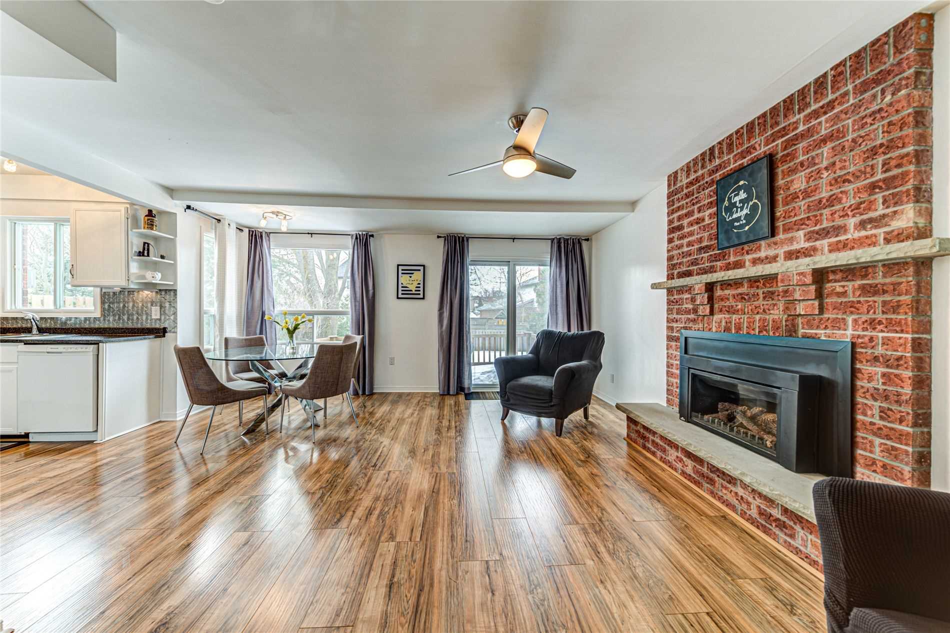 12 Fieldgate Dr