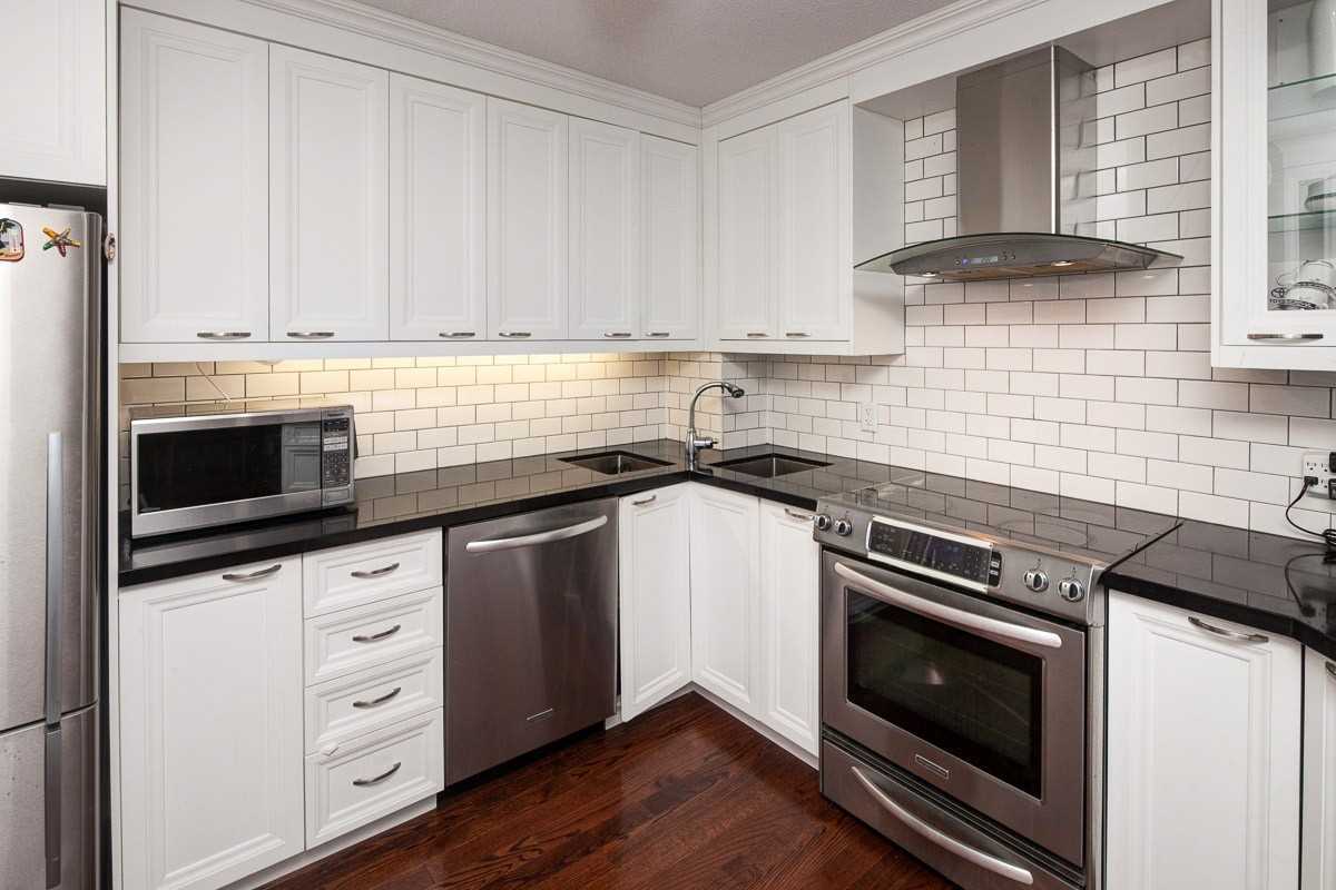 1240 Marlborough Crt, #1001
