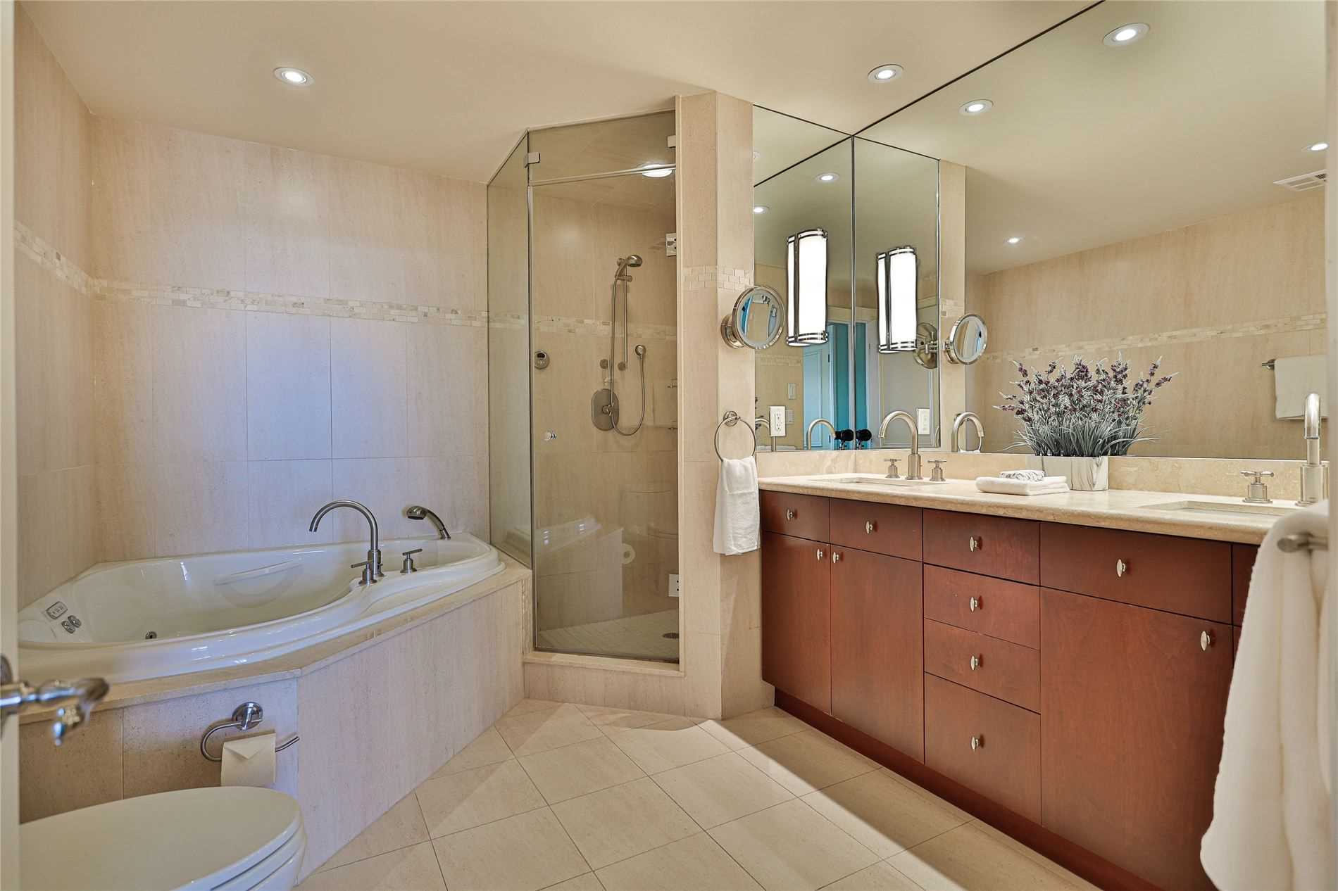 Listing W5529165 - Large Photo # 19
