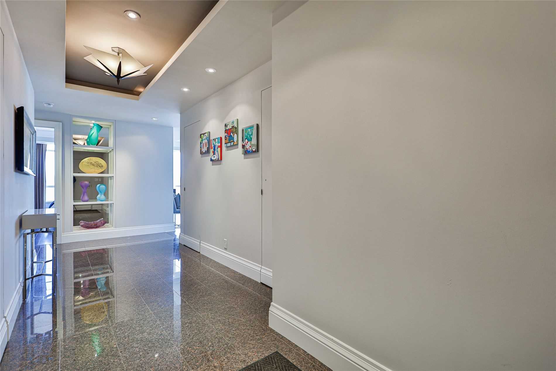 Listing W5529165 - Large Photo # 3
