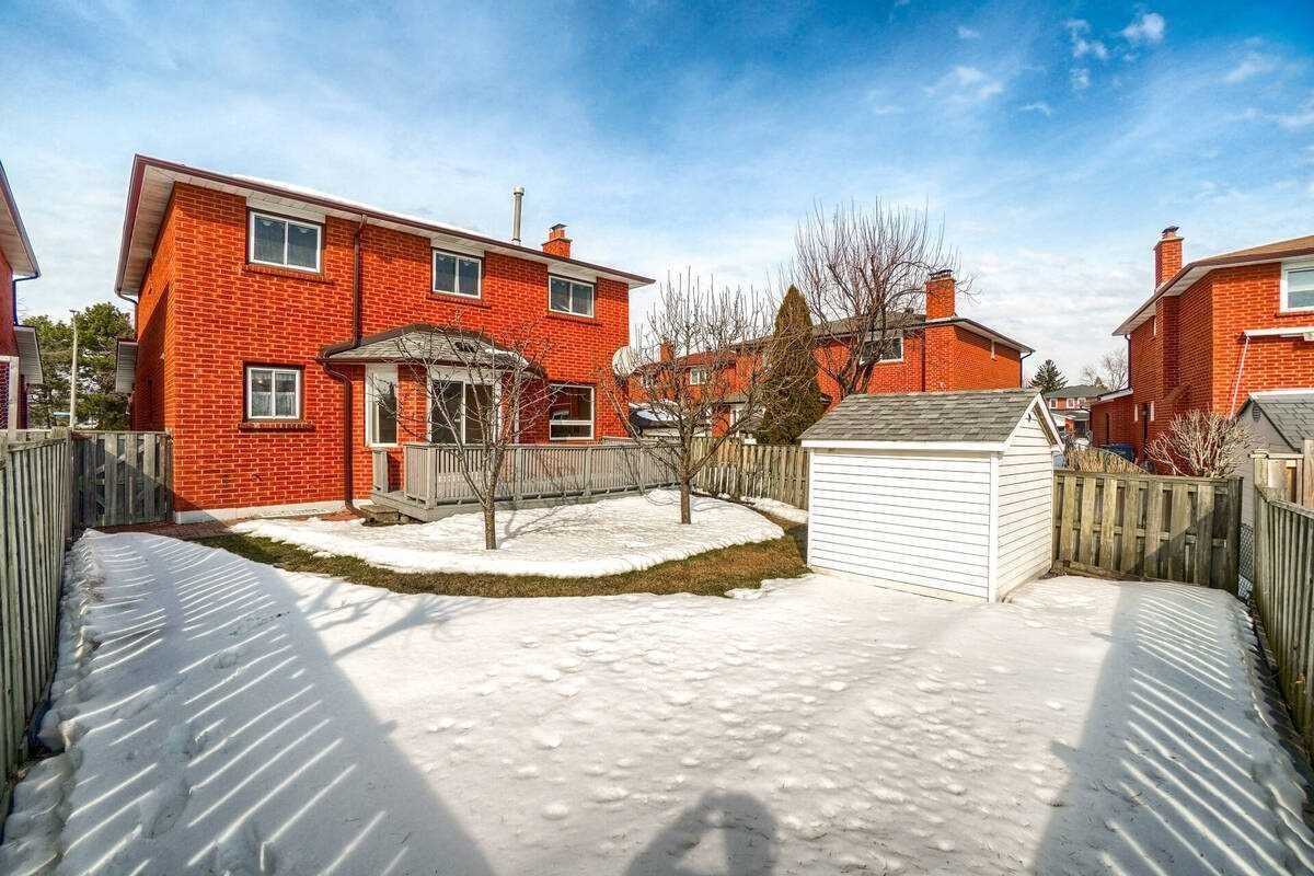 550 Meadows Blvd