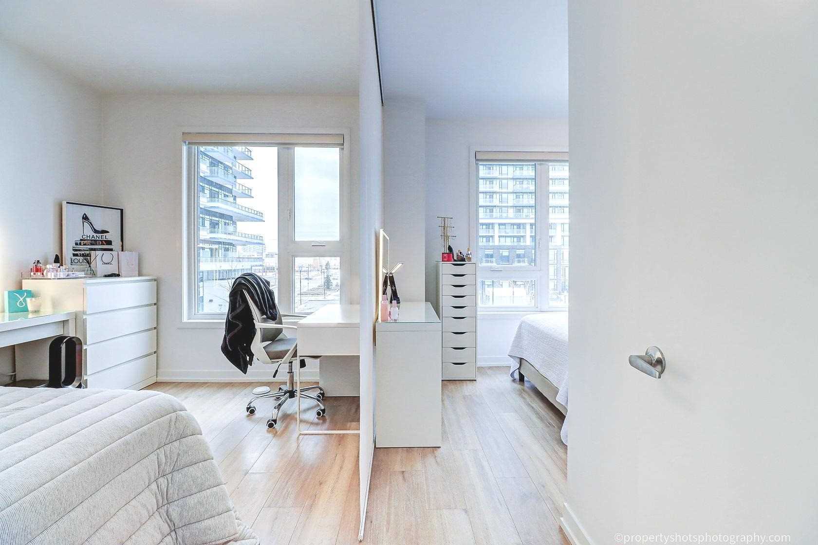 2530 Eglinton Ave W, #112