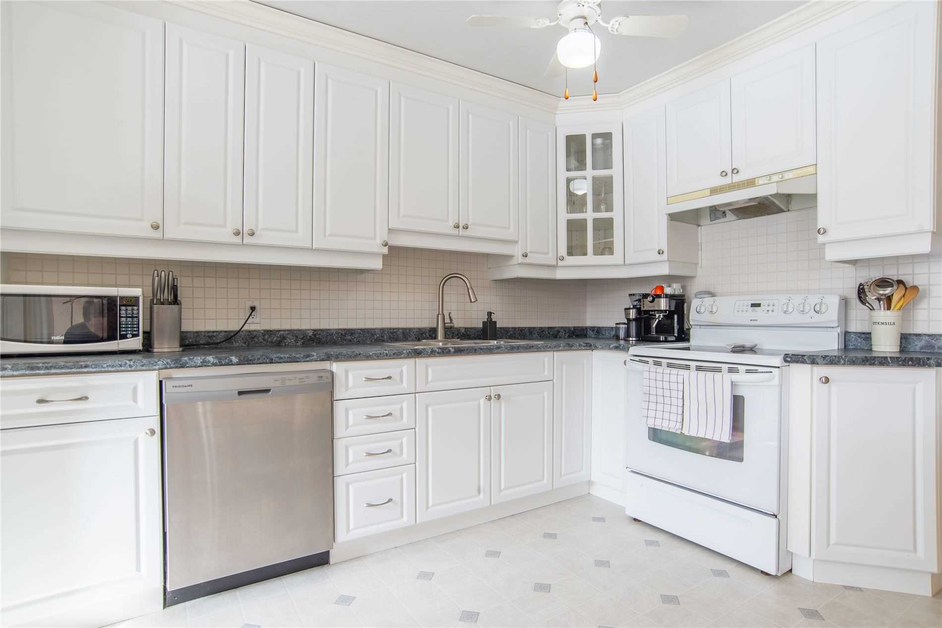 14 Quarry Dr
