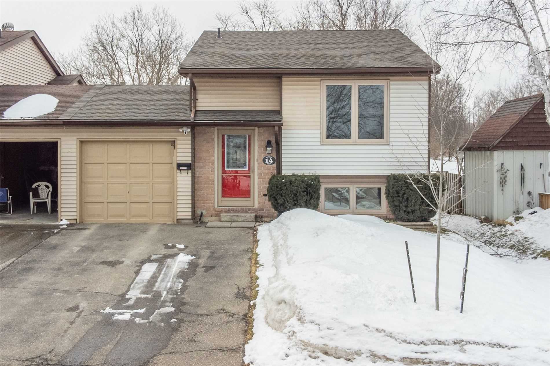 14 Quarry Dr