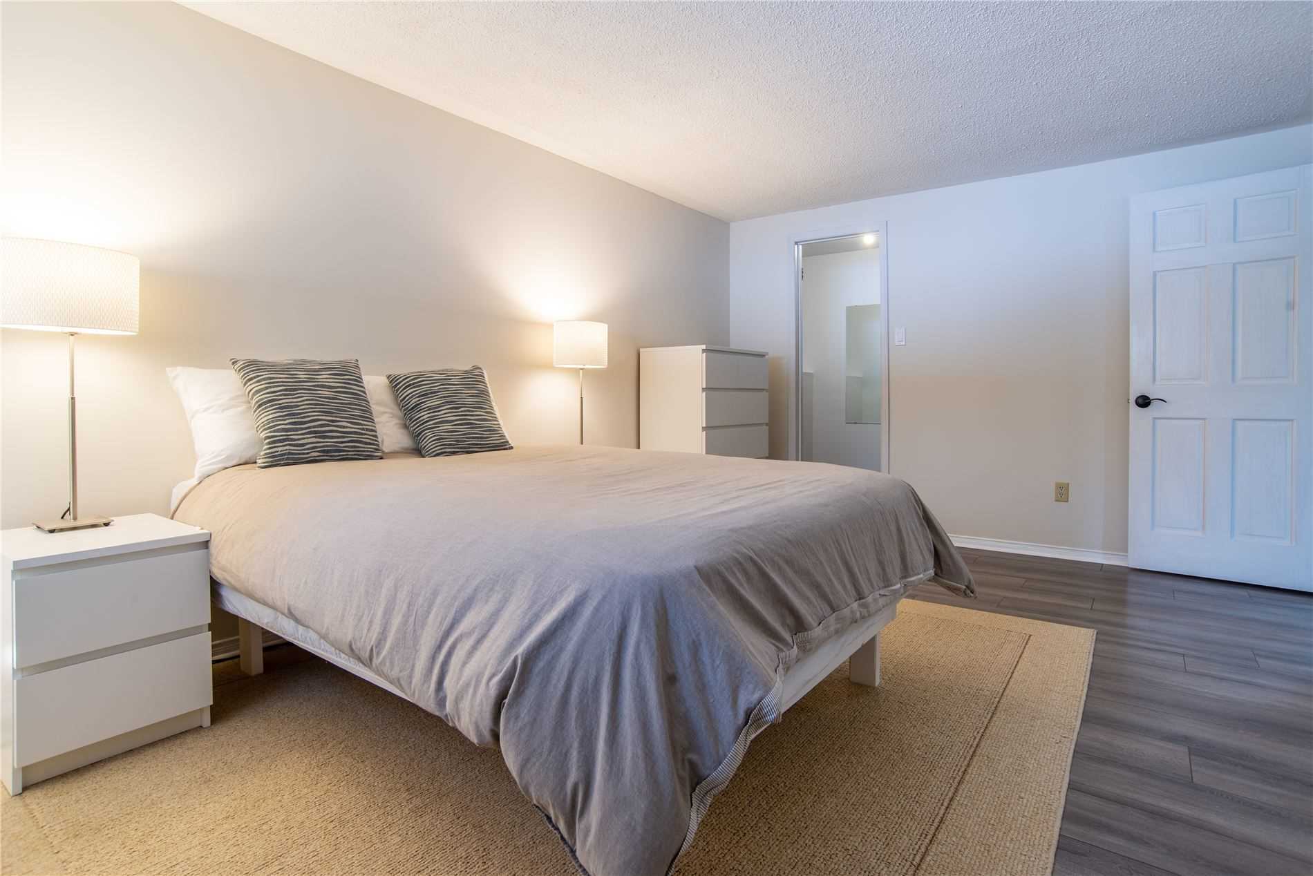 14 Quarry Dr