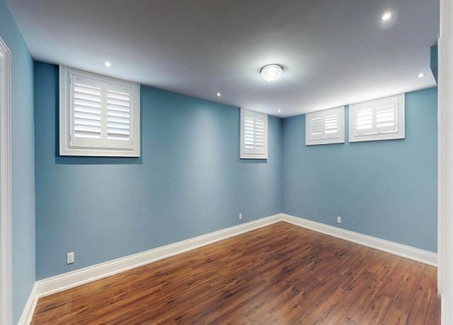 12 Sunvale Dr