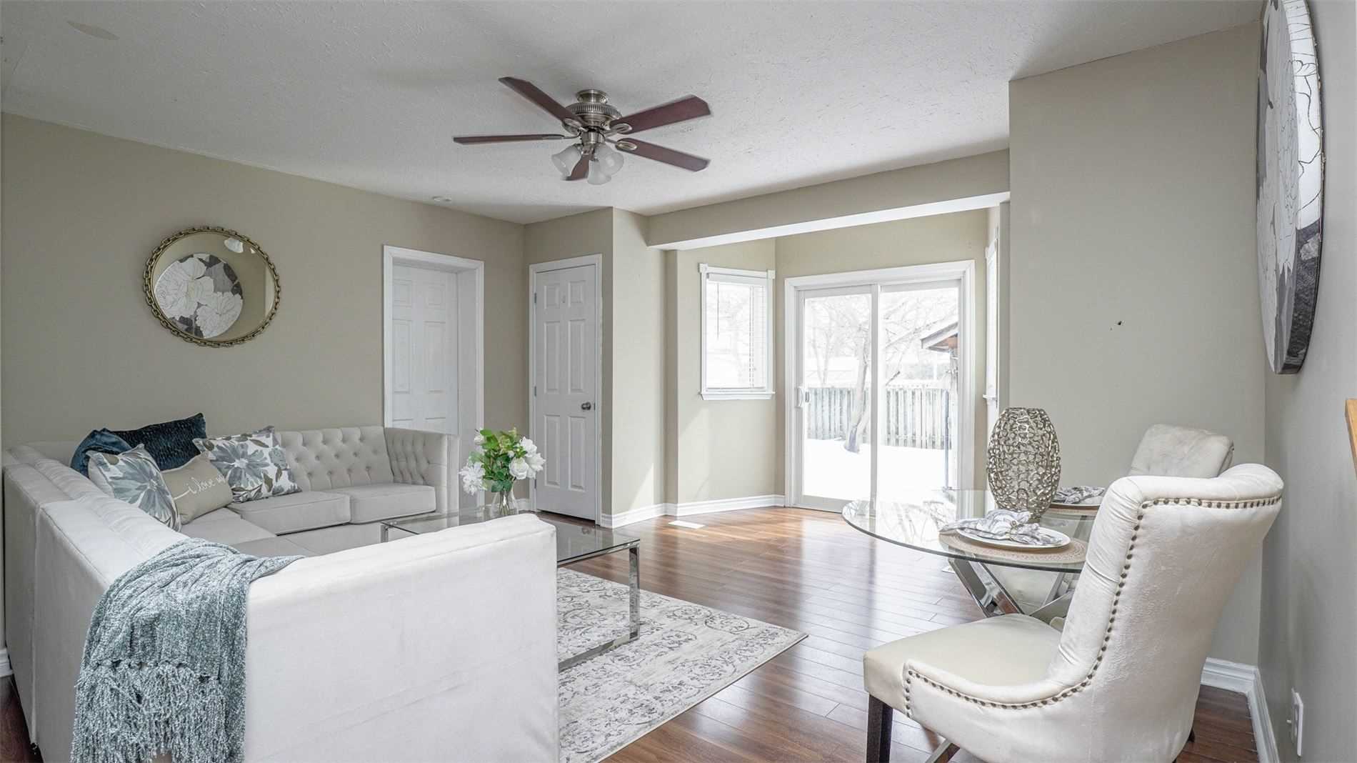 33 Campbell Dr
