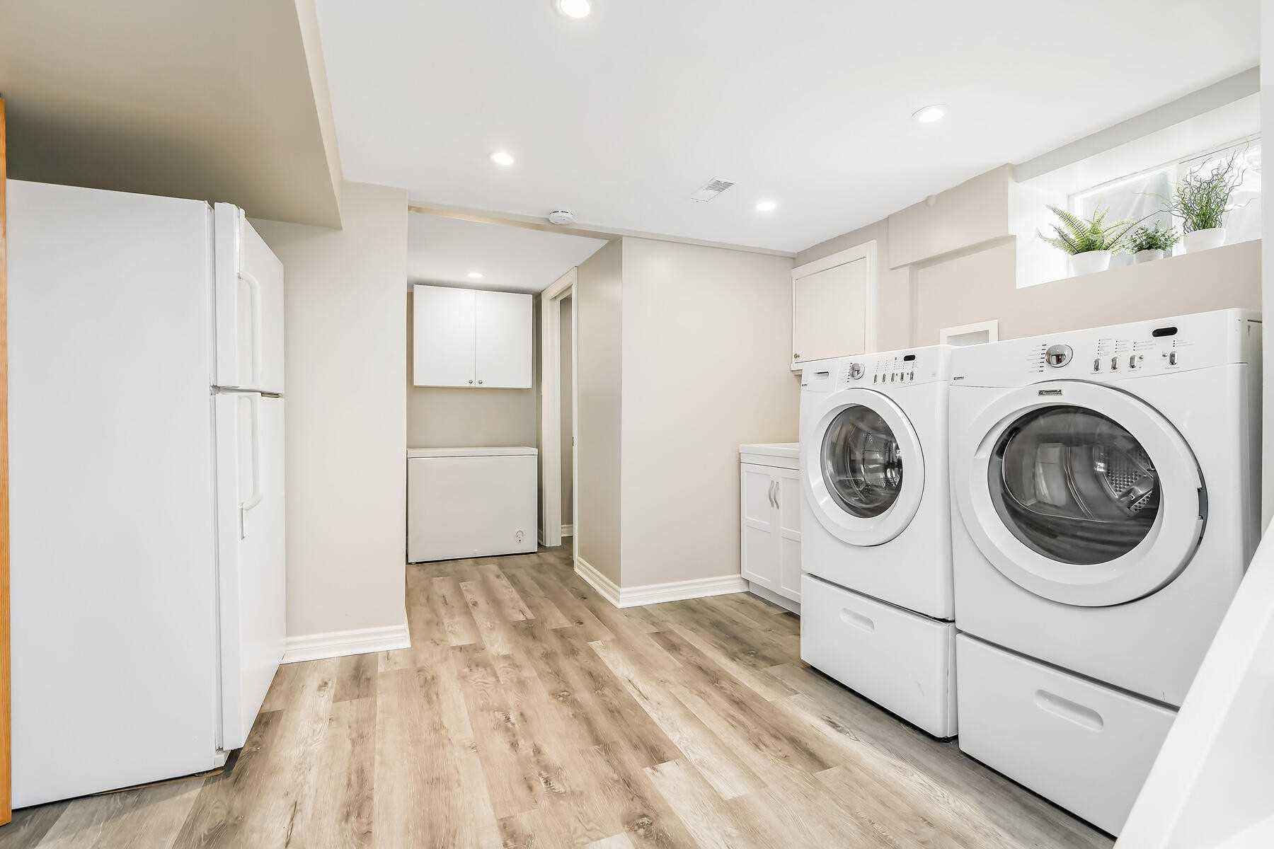 346 Trafalgar Crt