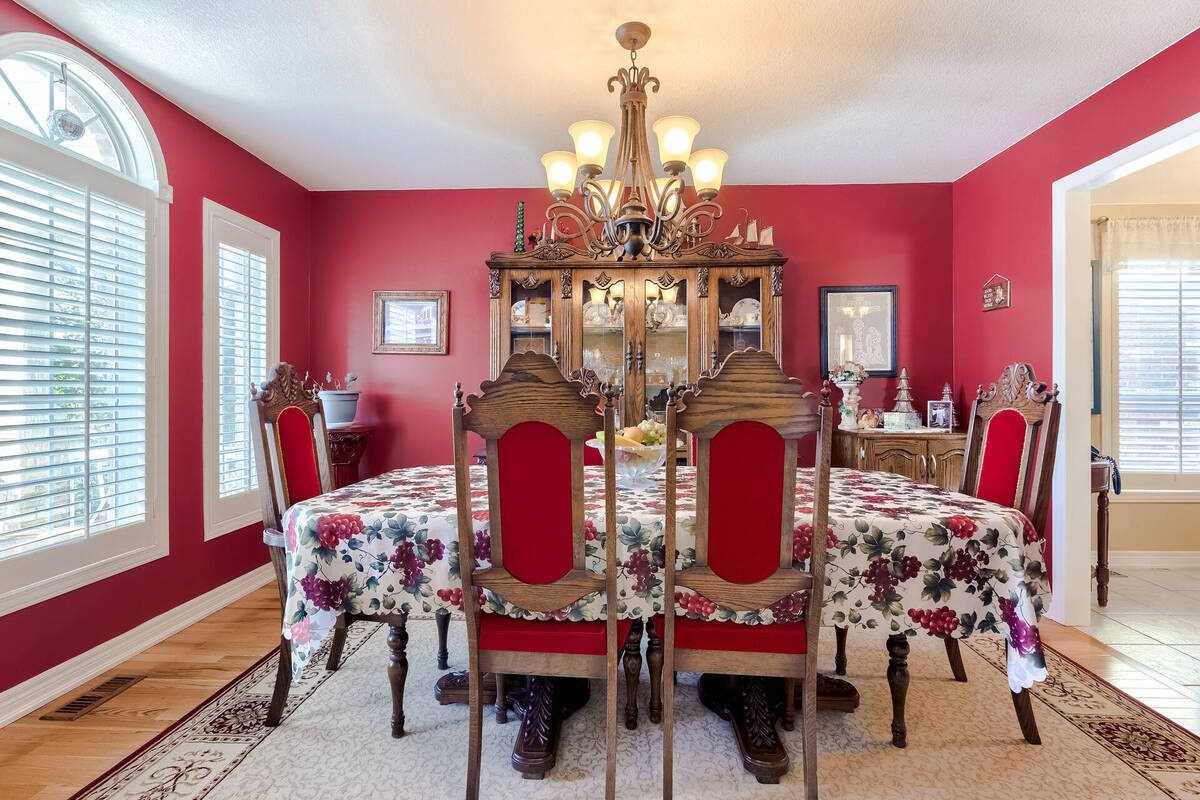 84 Beardmore Cres