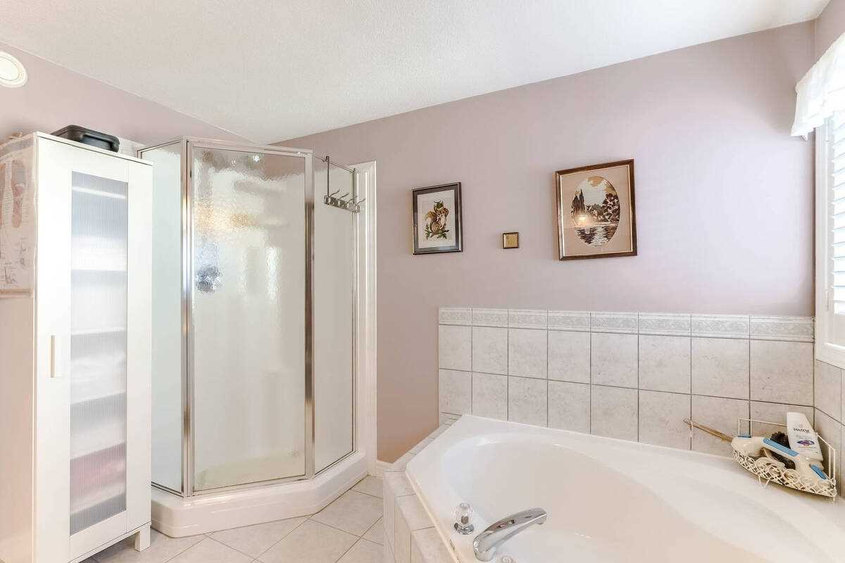 84 Beardmore Cres