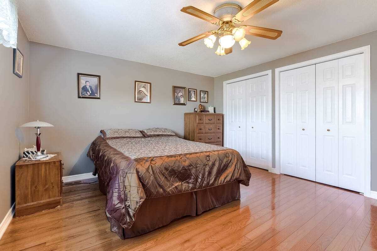 84 Beardmore Cres