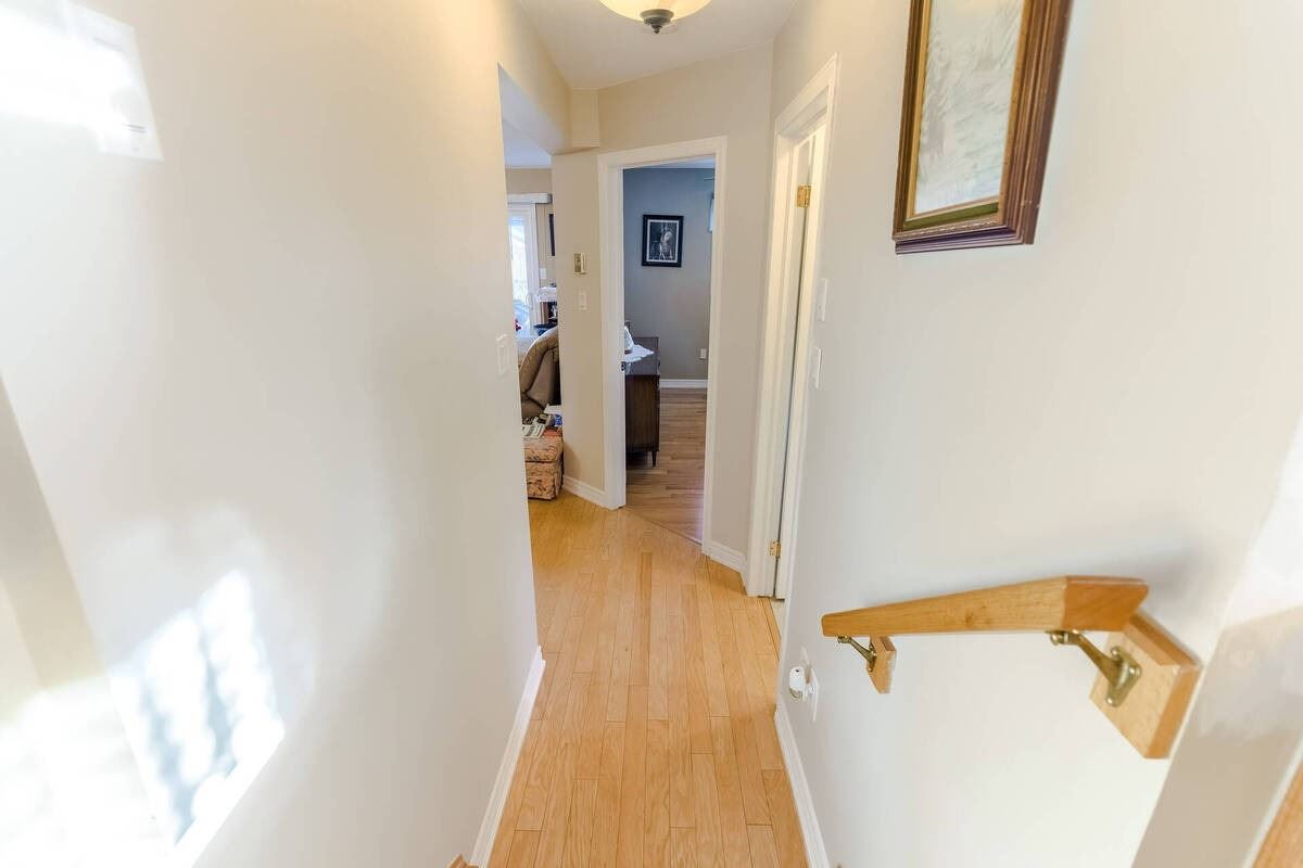 84 Beardmore Cres