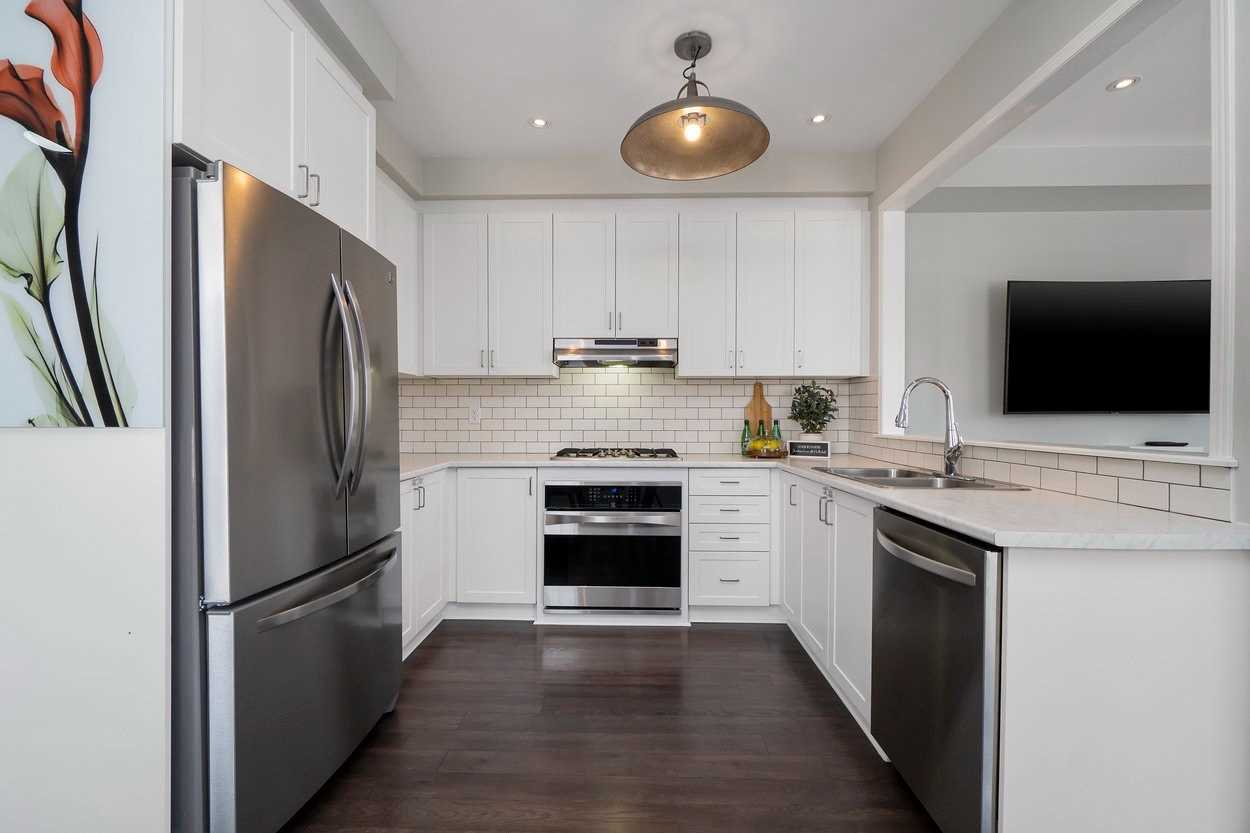 10 Promenade Tr