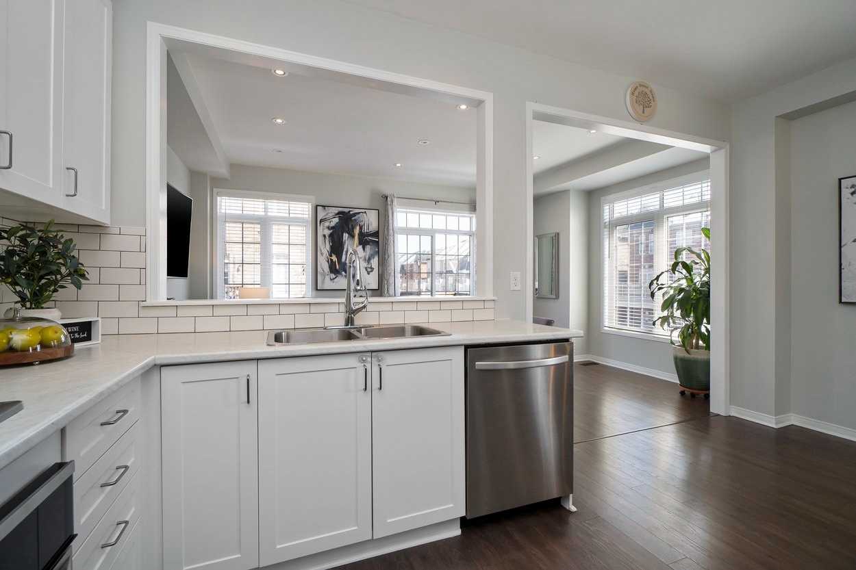 10 Promenade Tr