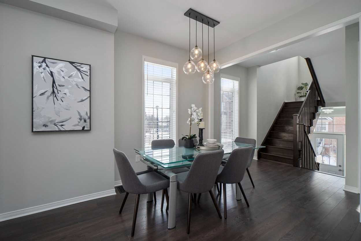 10 Promenade Tr