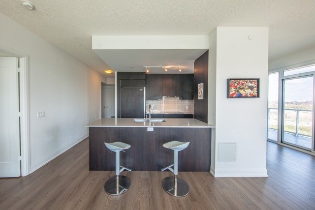 Listing W5544108 - Large Photo # 2