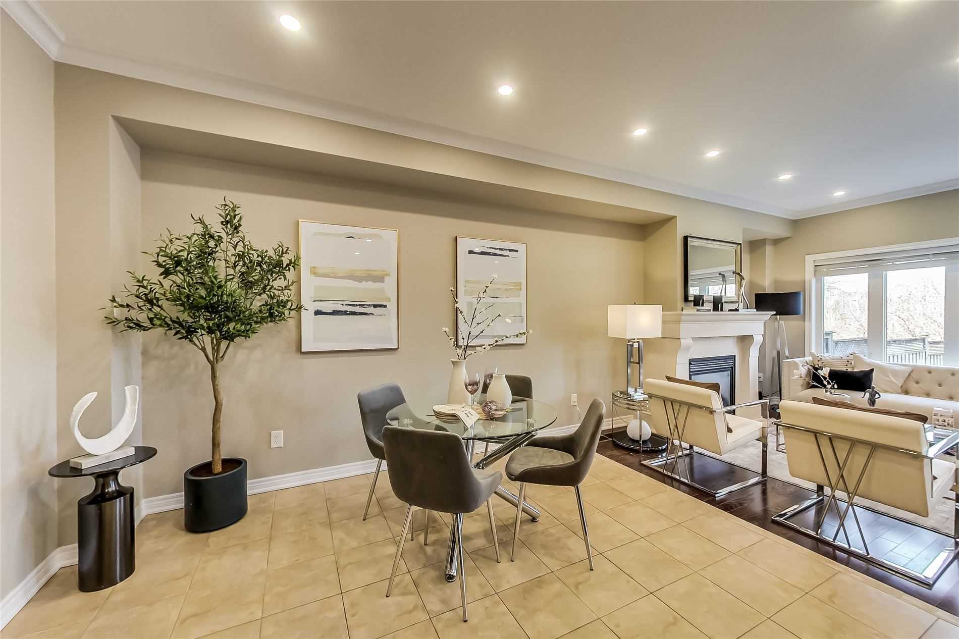 2335 Wuthering Heights Way