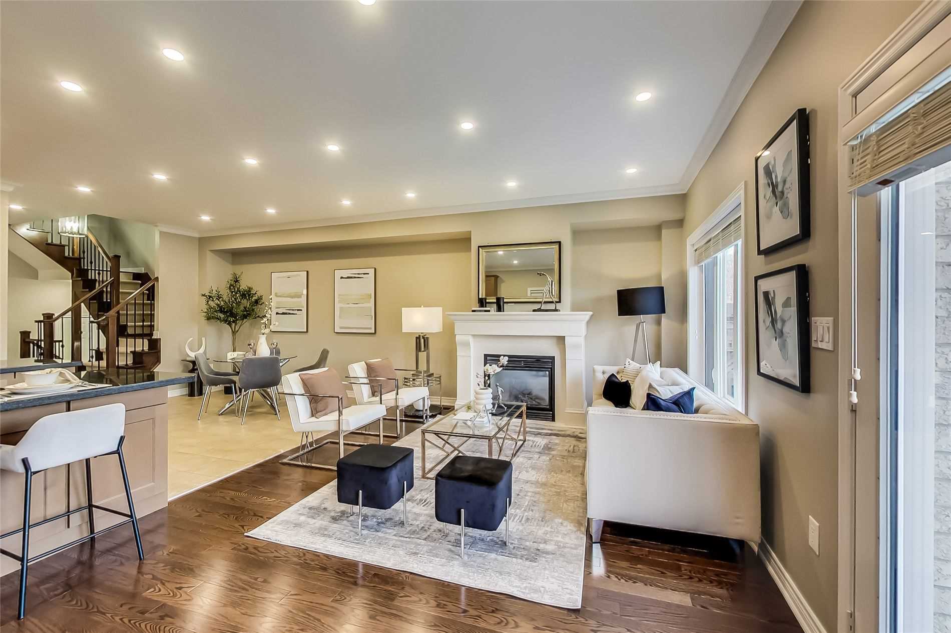 2335 Wuthering Heights Way