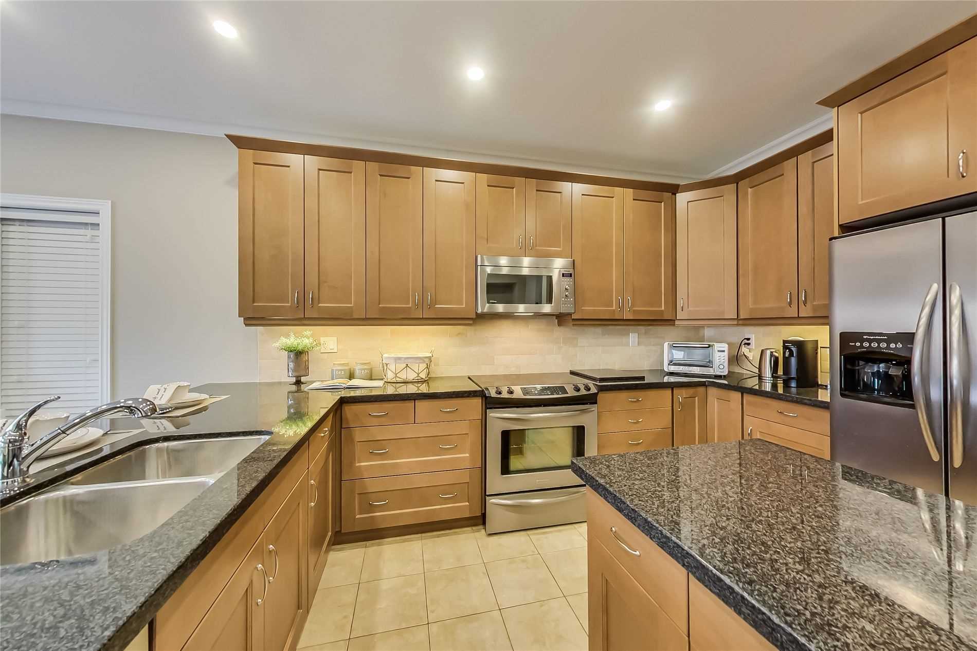 2335 Wuthering Heights Way