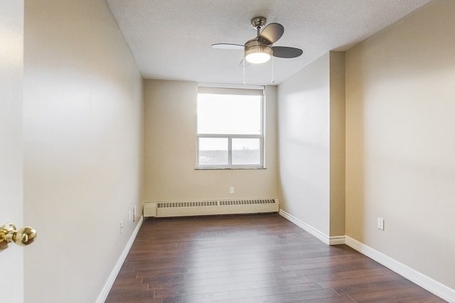 Listing W5546069 - Large Photo # 12