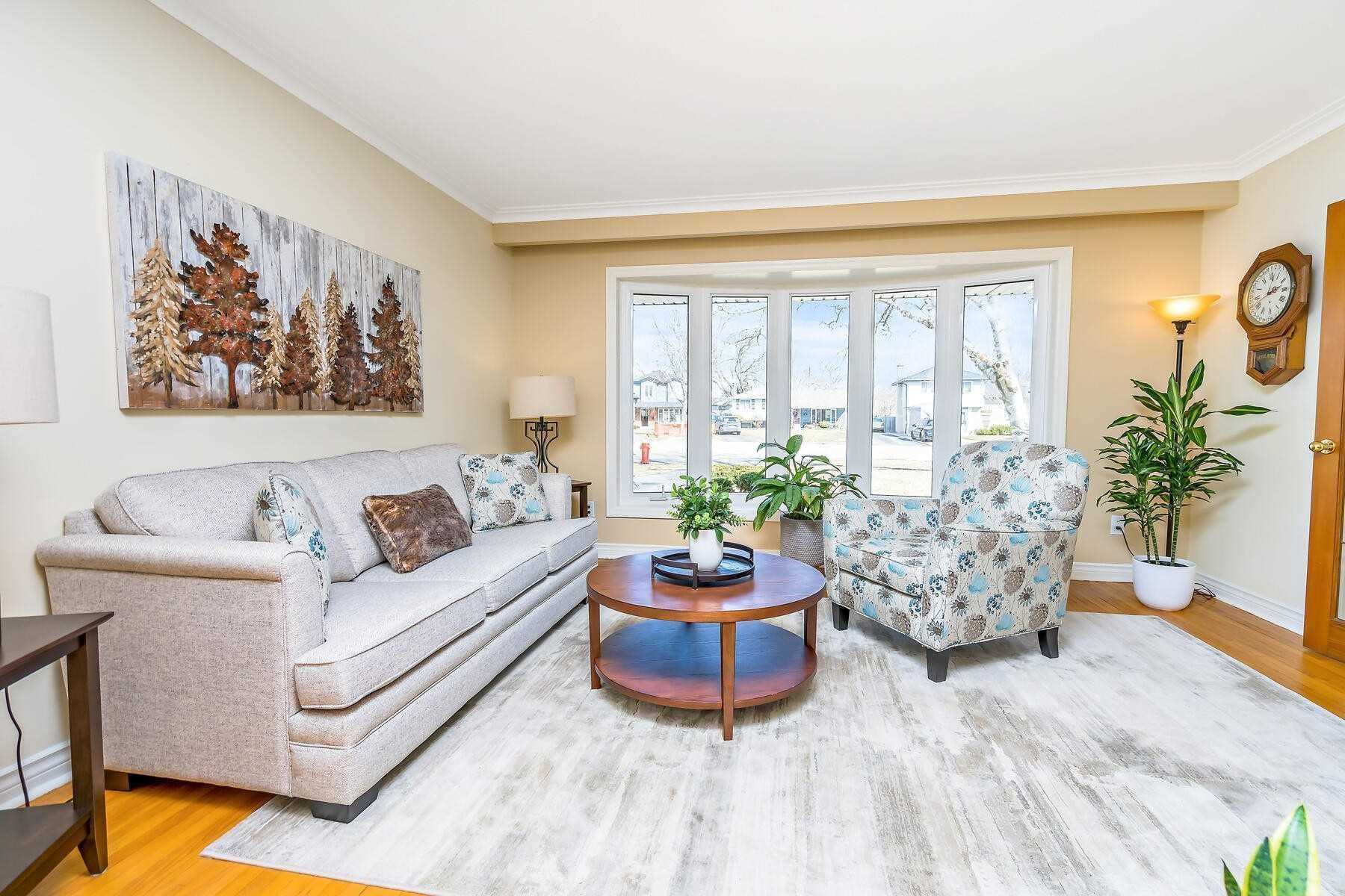 346 Trafalgar Crt