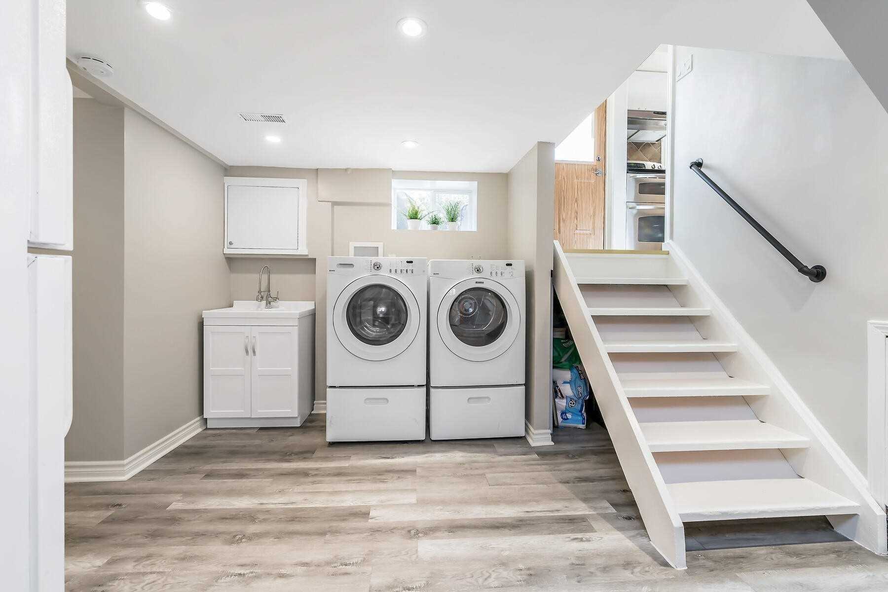 346 Trafalgar Crt