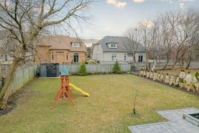234 Maurice Dr