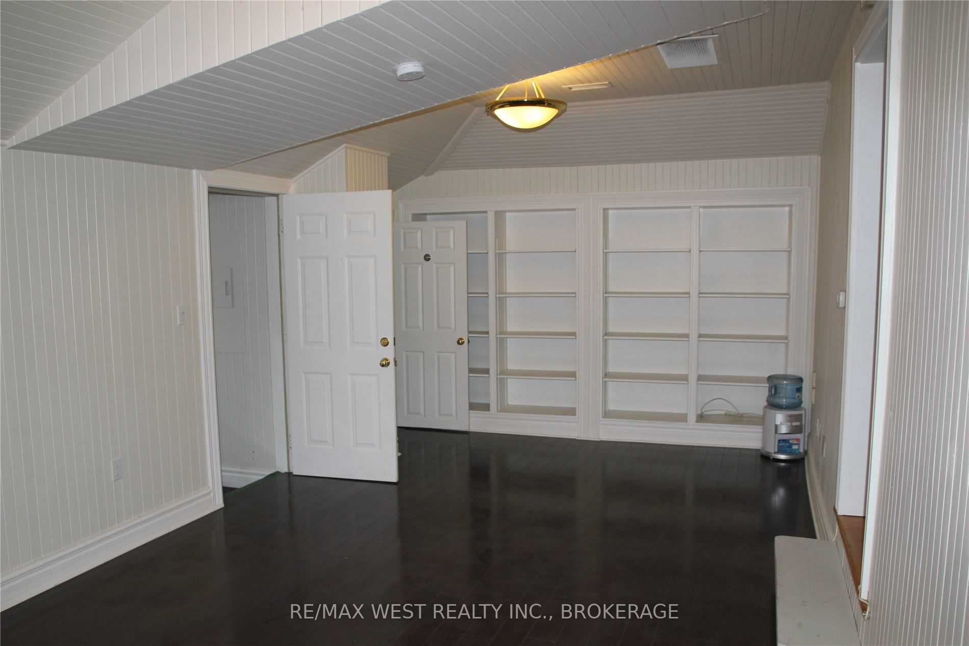 Listing W5548905 - Large Photo # 4