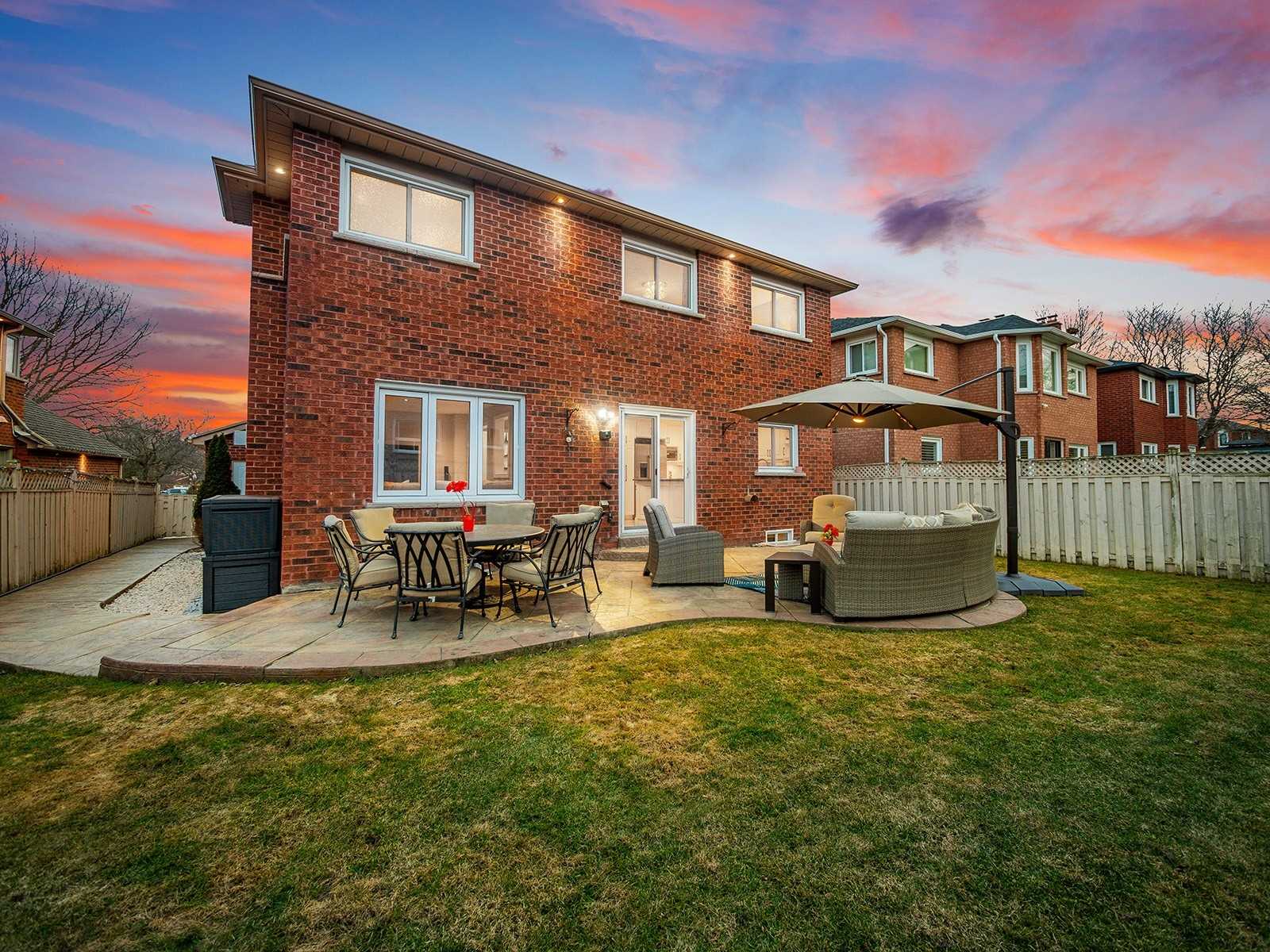 3538 Burgess Cres