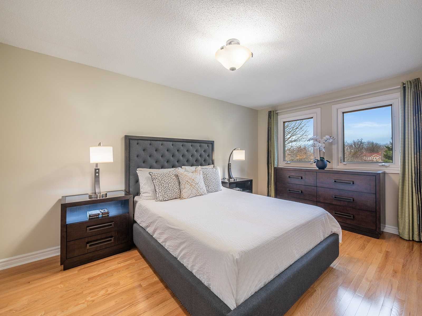 3538 Burgess Cres