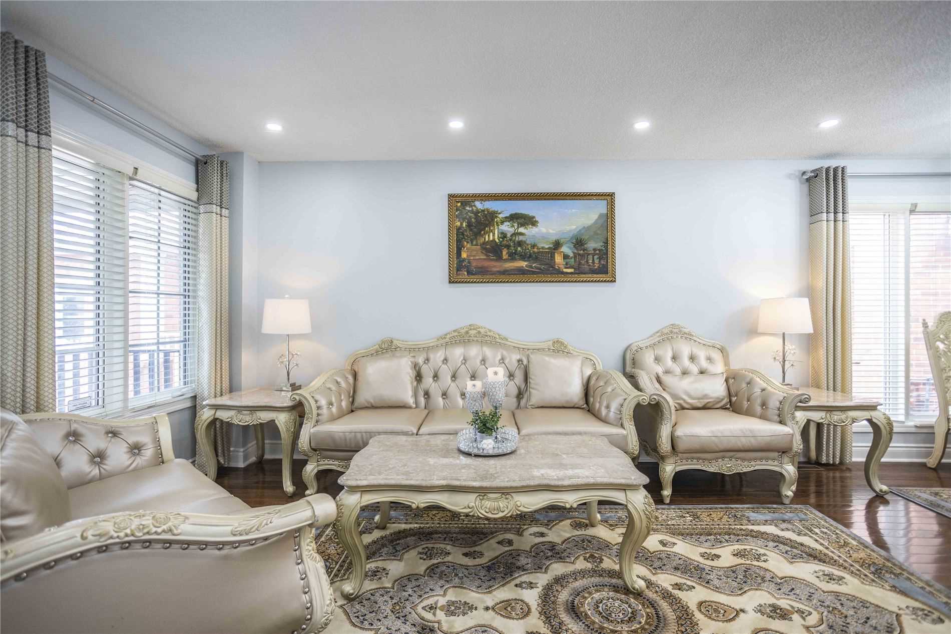 10 Narrow Valley Cres