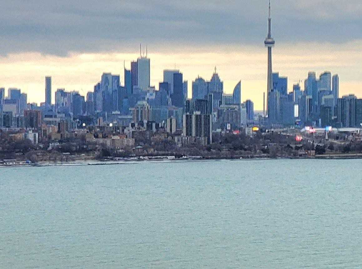 33 Shore Breeze Dr, #3010