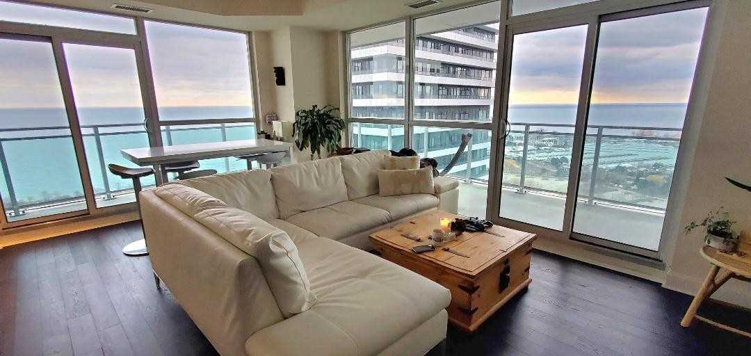 33 Shore Breeze Dr, #3010