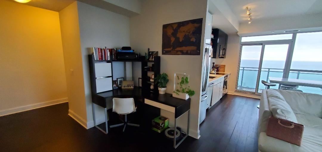 33 Shore Breeze Dr, #3010