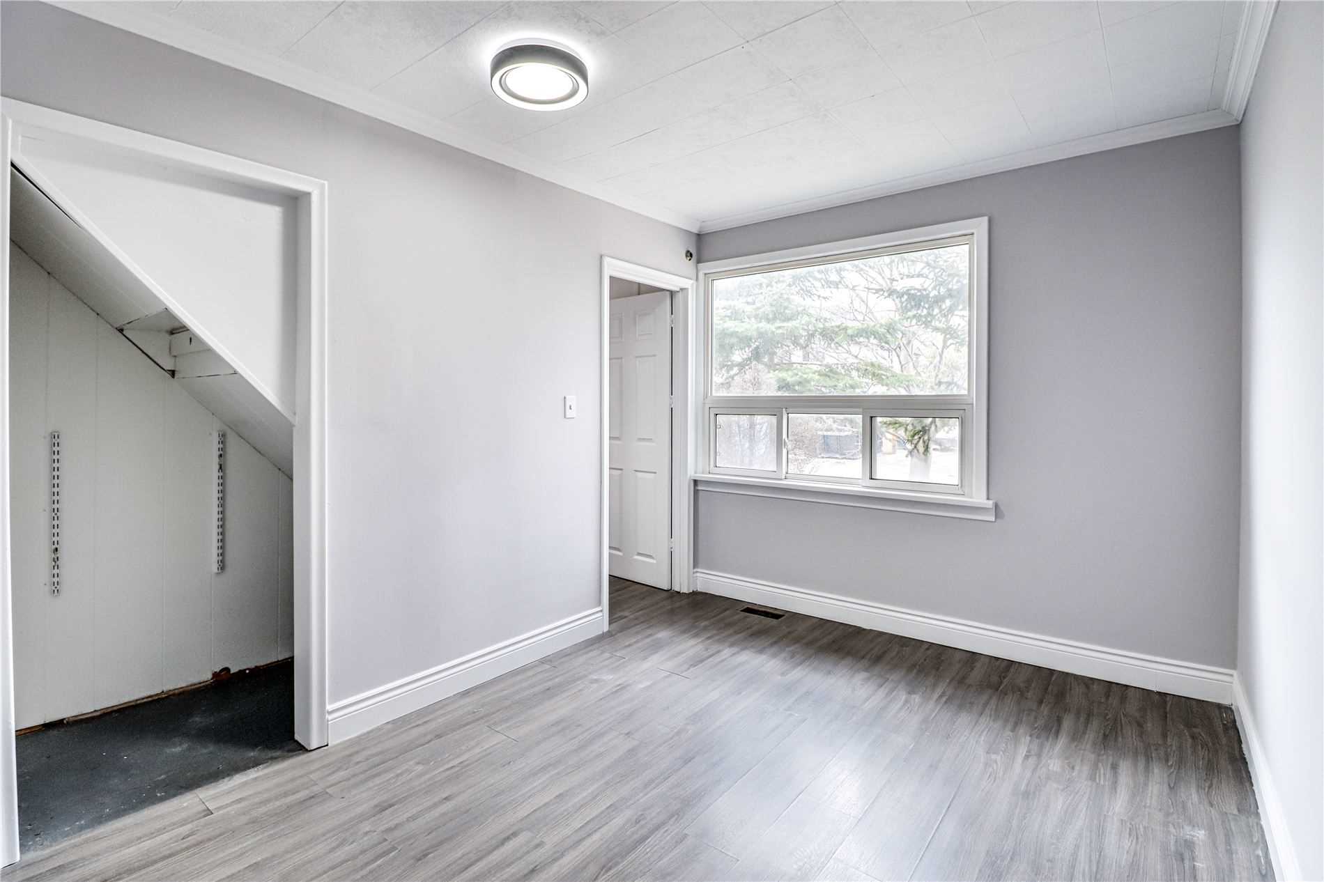 14 Knaseboro St