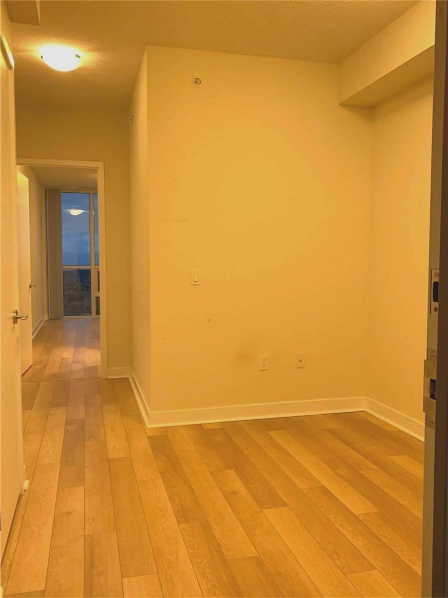 Listing W5553439 - Large Photo # 7