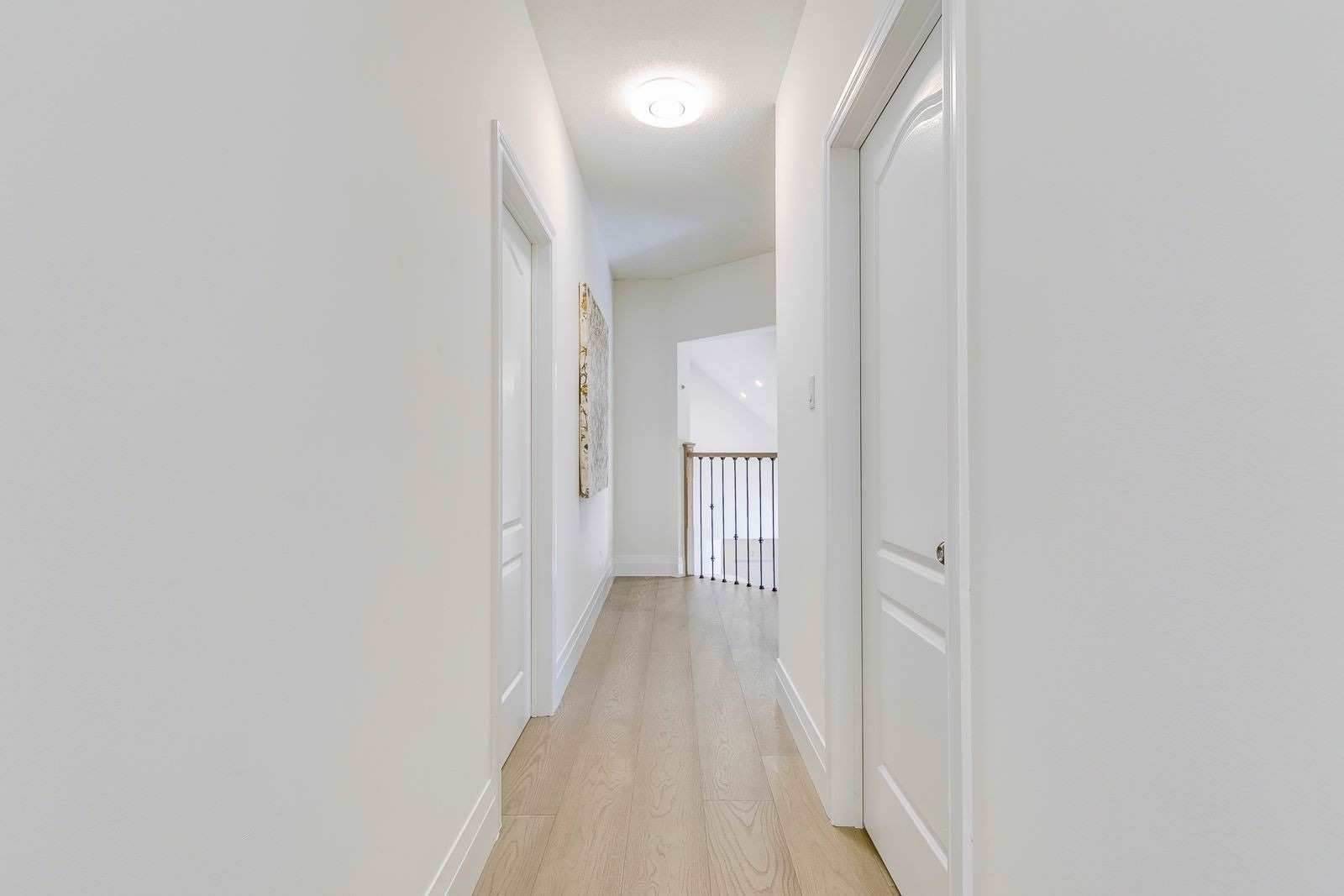 7 Deer Run Cres
