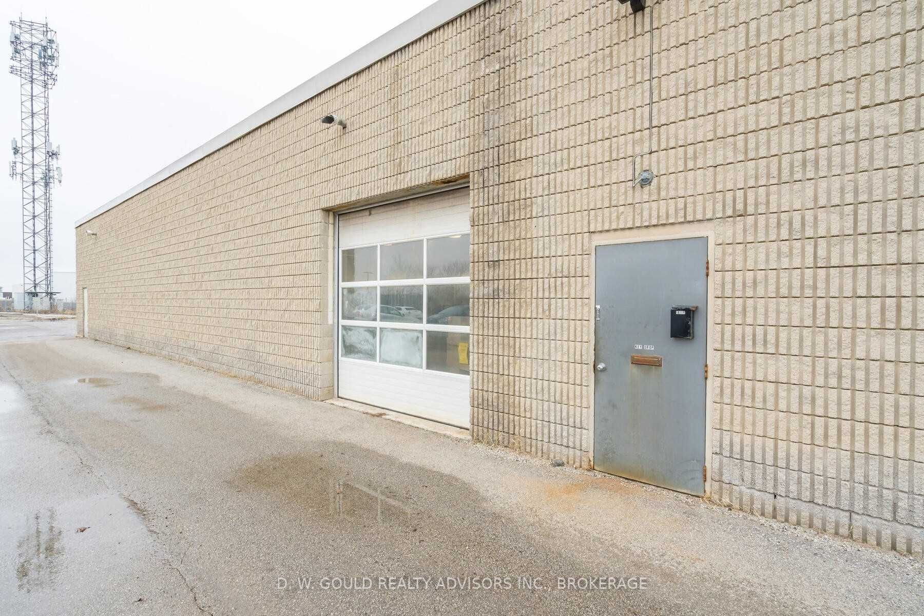 Listing W5554610 - Large Photo # 3