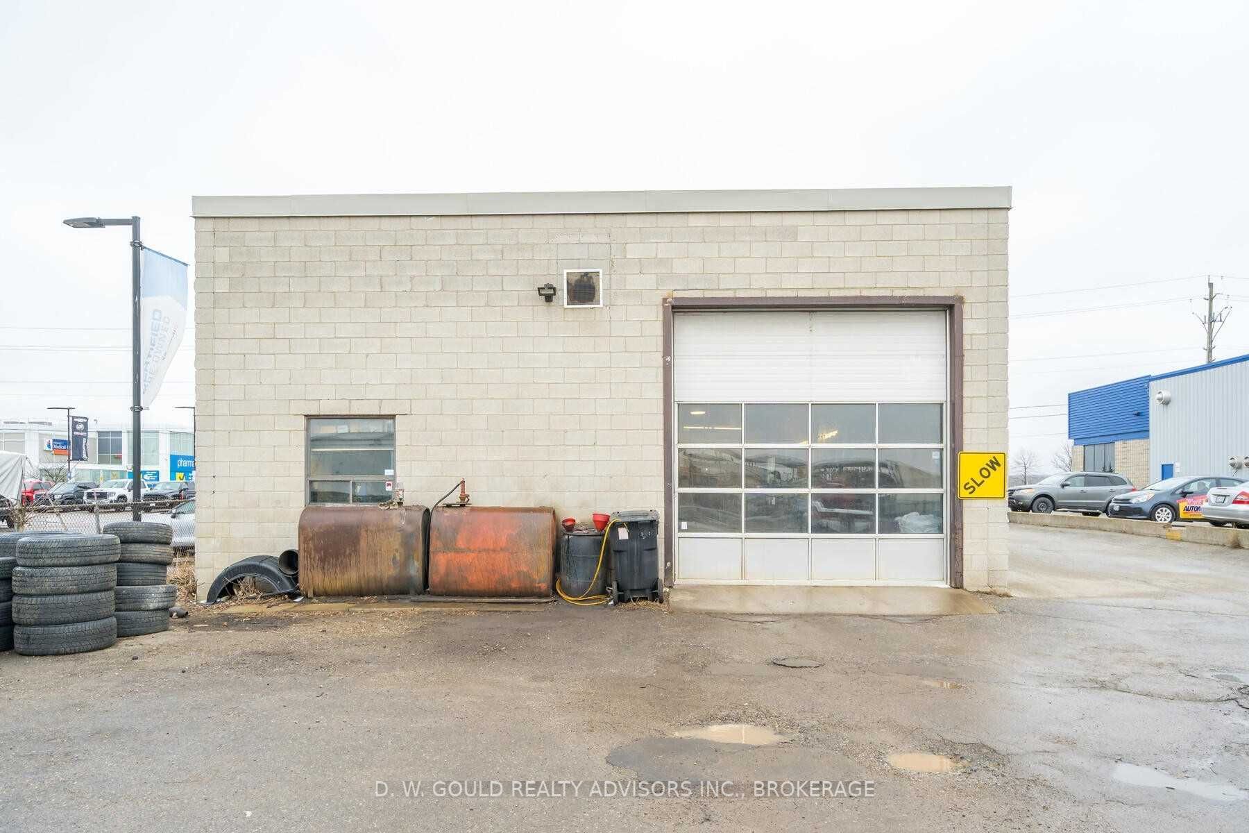 Listing W5554610 - Large Photo # 2